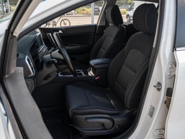 Kia Sportage IV Рестайлинг с пробегом 2020 года, цена 2 200 000 рублей, 144019 км, внедорожник, Автокод Объявления