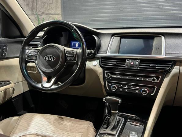 Kia Optima IV с пробегом 2017 года, цена 1 810 000 рублей, 125000 км, седан, Автокод Объявления