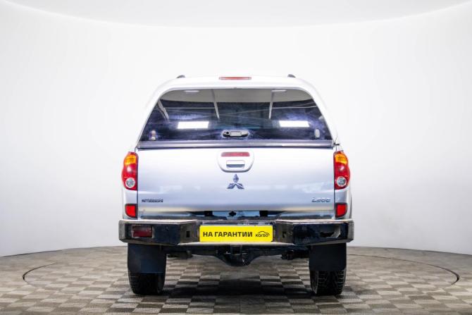 Mitsubishi L200 IV Рестайлинг с пробегом 2013 года, цена 1 899 000 рублей, 202000 км, offers.body_type.unknown, Автокод Объявления