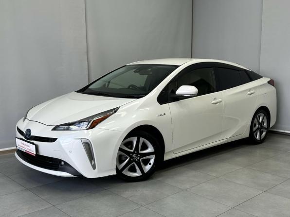 Toyota Prius IV (XW50) с пробегом 2019 года, цена 2 150 000 рублей, 76115 км, лифтбек, Автокод Объявления