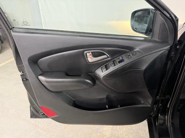 Hyundai ix35 I с пробегом 2013 года, цена 849 000 рублей, 124460 км, внедорожник, Автокод Объявления