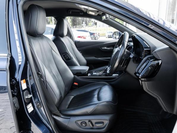 Toyota Crown XV (S220) с пробегом 2019 года, цена 3 190 000 рублей, 119999 км, седан, Автокод Объявления