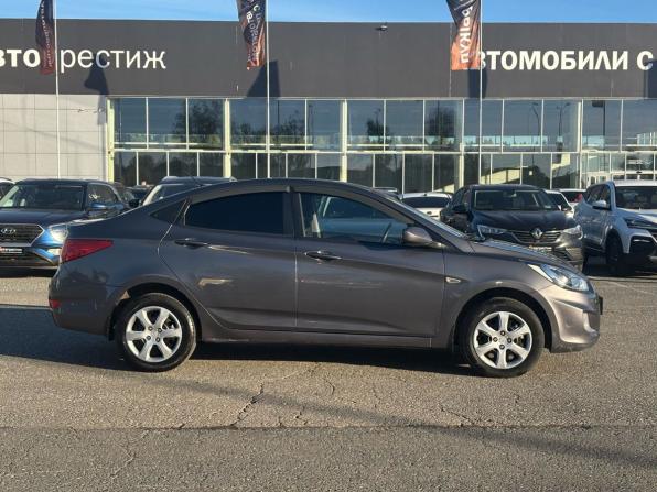 Hyundai Solaris I с пробегом 2012 года, цена 775 000 рублей, 147138 км, седан, Автокод Объявления