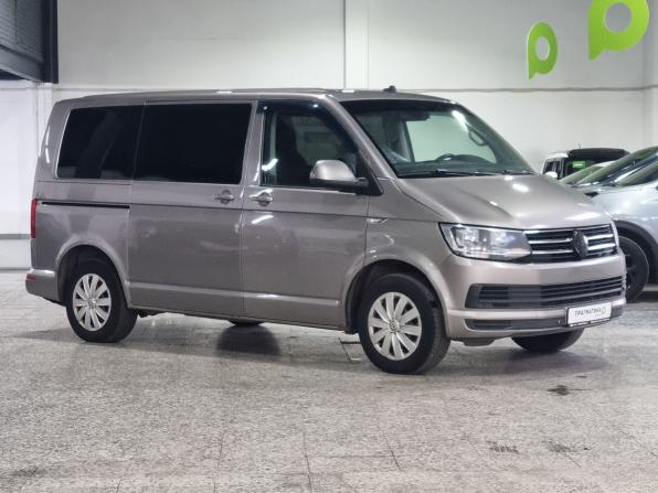 Volkswagen Caravelle T6 с пробегом 2017 года, цена 2 015 000 рублей, 432527 км, минивэн, Автокод Объявления