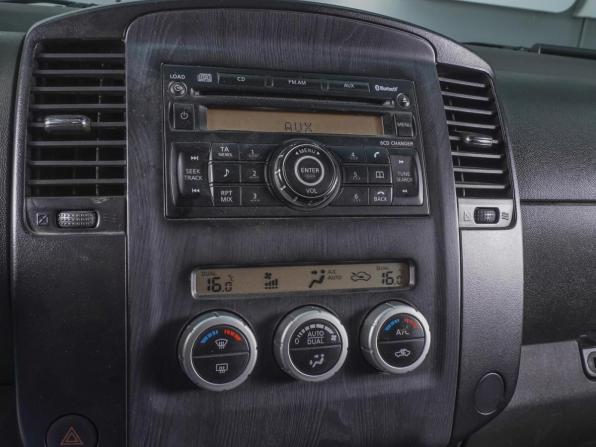 Nissan Navara (Frontier) III (D40) Рестайлинг с пробегом 2011 года, цена 1 450 000 рублей, 202995 км, offers.body_type.unknown, Автокод Объявления