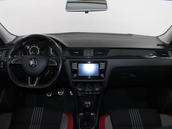 Skoda Rapid I Рестайлинг с пробегом 2018 года, цена 1 329 900 рублей, 134168 км, лифтбек, Автокод Объявления