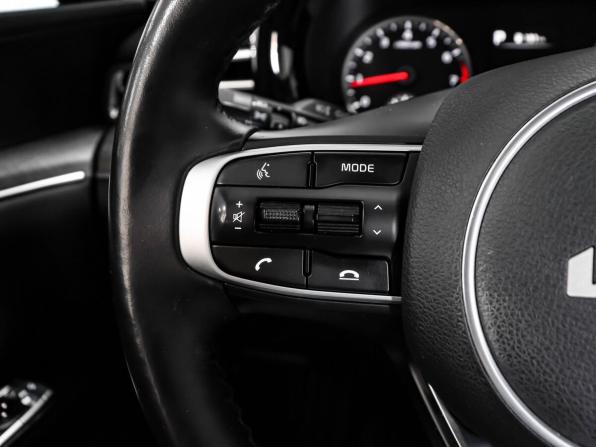Kia K5 III с пробегом 2022 года, цена 2 899 000 рублей, 29664 км, седан, Автокод Объявления
