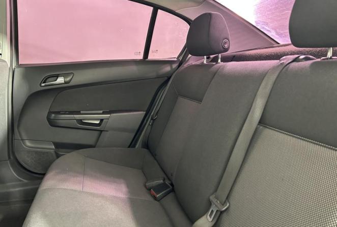 Opel Astra H Рестайлинг с пробегом 2013 года, цена 340 000 рублей, 322000 км, седан, Автокод Объявления