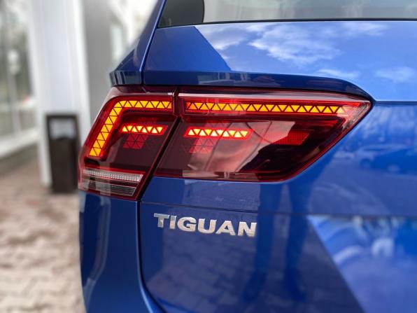Volkswagen Tiguan II с пробегом 2019 года, цена 2 369 000 рублей, 99517 км, внедорожник, Автокод Объявления