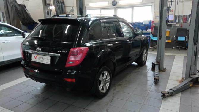 Lifan X60 I Рестайлинг с пробегом 2015 года, цена 560 000 рублей, 107073 км, внедорожник, Автокод Объявления