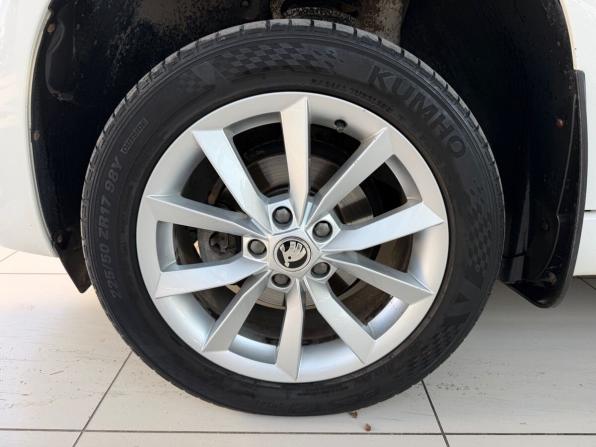Skoda Yeti I Рестайлинг с пробегом 2014 года, цена 1 380 000 рублей, 148045 км, внедорожник, Автокод Объявления