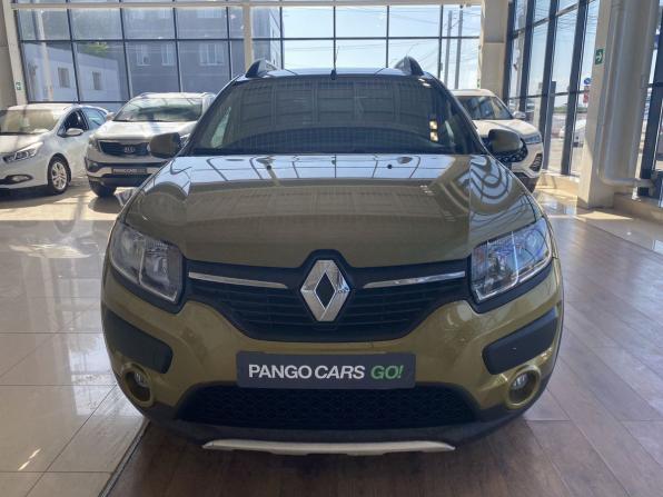 Renault Sandero II с пробегом 2015 года, цена 859 000 рублей, 150265 км, хэтчбек, Автокод Объявления