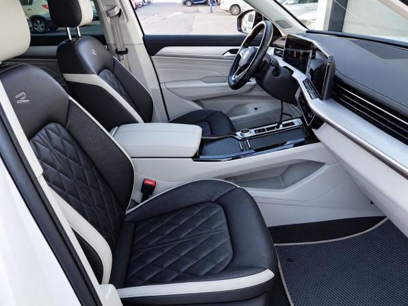 Volkswagen Tavendor I с пробегом 2024 года, цена 4 990 000 рублей, 72000 км, внедорожник, Автокод Объявления