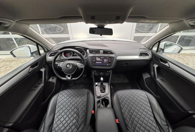 Volkswagen Tiguan II с пробегом 2020 года, цена 2 115 000 рублей, 175881 км, внедорожник, Автокод Объявления