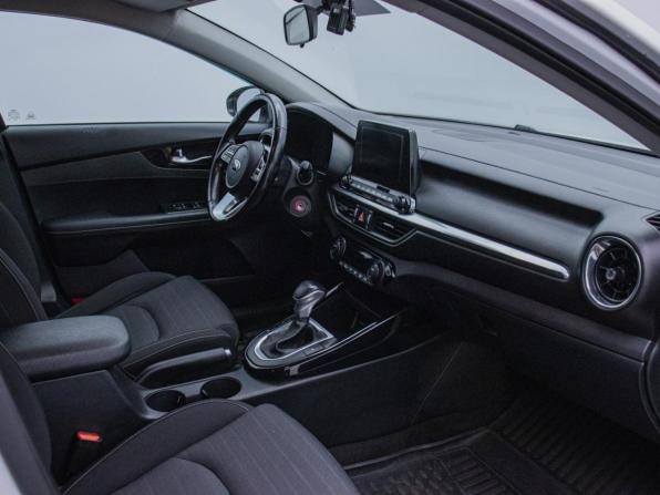 Kia Cerato IV с пробегом 2020 года, цена 1 670 000 рублей, 136070 км, седан, Автокод Объявления
