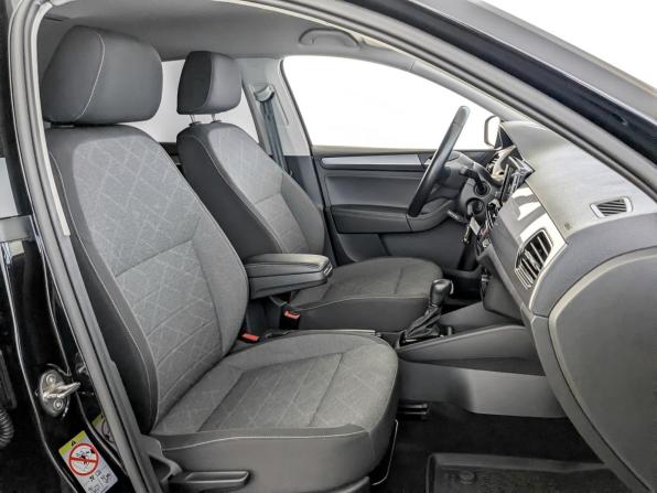 Volkswagen Polo VI с пробегом 2022 года, цена 1 595 000 рублей, 97115 км, лифтбек, Автокод Объявления