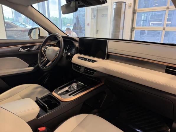 Haval Jolion I с пробегом 2023 года, цена 1 830 000 рублей, 50436 км, внедорожник, Автокод Объявления