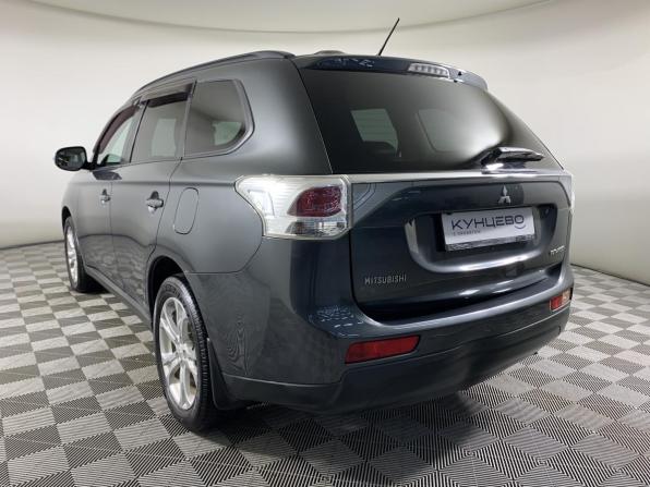 Mitsubishi Outlander III Рестайлинг с пробегом 2014 года, цена 1 615 000 рублей, 130305 км, внедорожник, Автокод Объявления