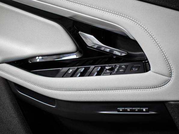 Land Rover Range Rover Evoque II с пробегом 2019 года, цена 3 680 000 рублей, 63750 км, внедорожник, Автокод Объявления