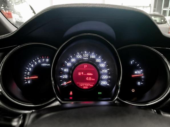Kia Ceed II Рестайлинг с пробегом 2018 года, цена 1 350 000 рублей, 127730 км, хэтчбек, Автокод Объявления