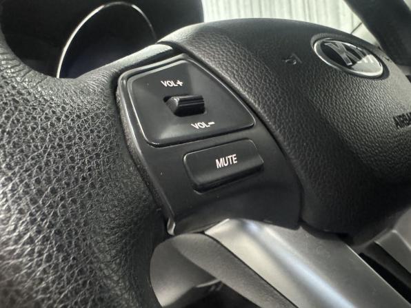 Kia Rio III с пробегом 2014 года, цена 950 000 рублей, 133759 км, хэтчбек, Автокод Объявления