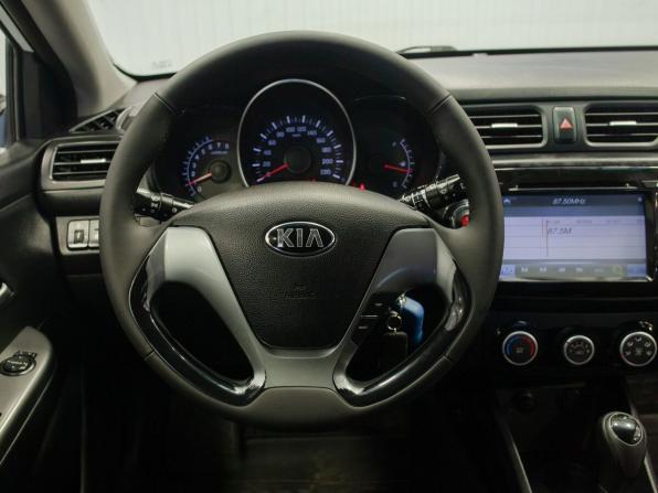 Kia Rio III Рестайлинг с пробегом 2015 года, цена 1 090 000 рублей, 157606 км, хэтчбек, Автокод Объявления