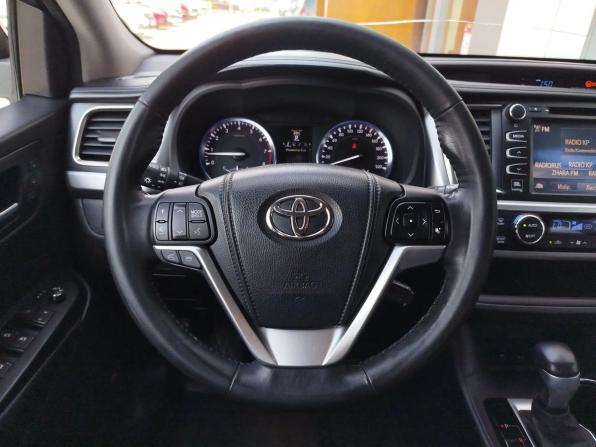 Toyota Highlander III (XU50) с пробегом 2015 года, цена 2 750 000 рублей, 164371 км, внедорожник, Автокод Объявления
