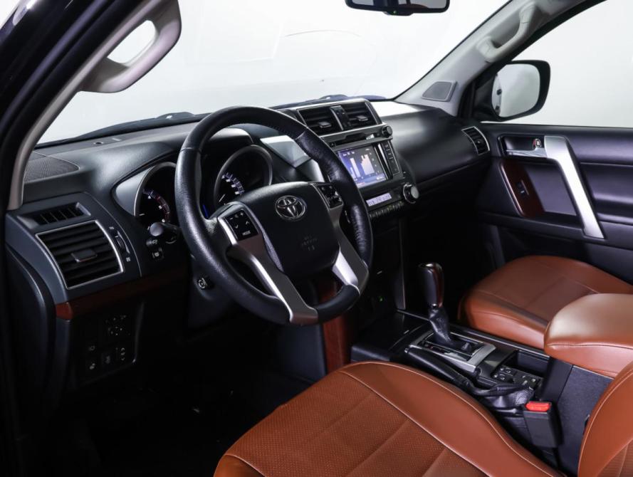 Toyota Land Cruiser Prado 150 Series Рестайлинг 2 Москва  - изображение 15