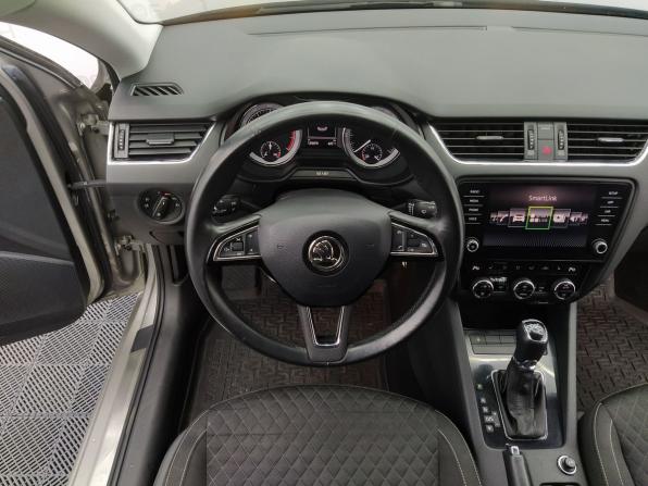Skoda Octavia III (A7) Рестайлинг с пробегом 2018 года, цена 1 640 000 рублей, 129477 км, лифтбек, Автокод Объявления