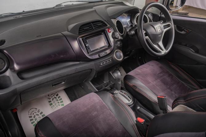 Honda Fit II с пробегом 2008 года, цена 599 000 рублей, 313000 км, хэтчбек, Автокод Объявления