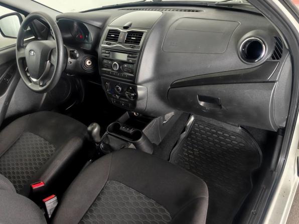 Lada (ВАЗ) Granta I Рестайлинг с пробегом 2019 года, цена 739 000 рублей, 62500 км, хэтчбек, Автокод Объявления
