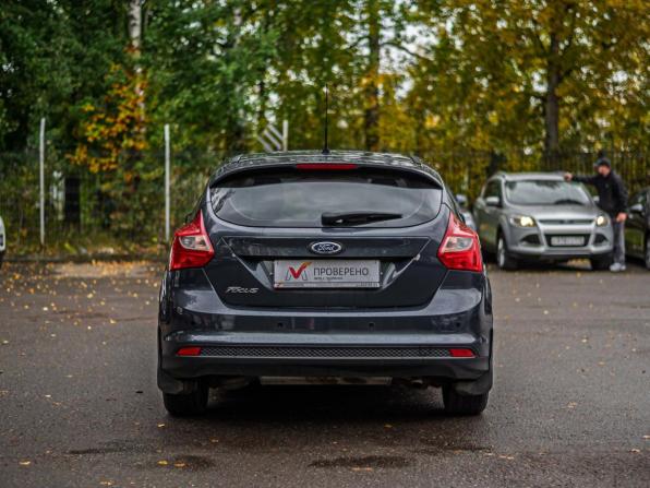 Ford Focus III с пробегом 2013 года, цена 550 000 рублей, 208510 км, седан, Автокод Объявления