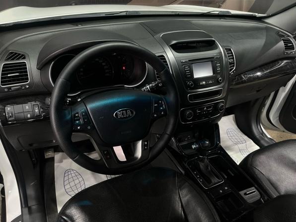 Kia Sorento II Рестайлинг с пробегом 2019 года, цена 2 274 000 рублей, 83624 км, внедорожник, Автокод Объявления