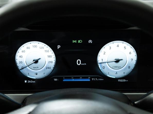 Hyundai Lafesta I Рестайлинг с пробегом 2023 года, цена 2 499 700 рублей, 15500 км, седан, Автокод Объявления