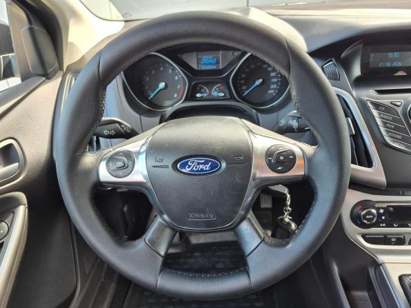 Ford Focus III с пробегом 2013 года, цена 910 000 рублей, 95249 км, седан, Автокод Объявления