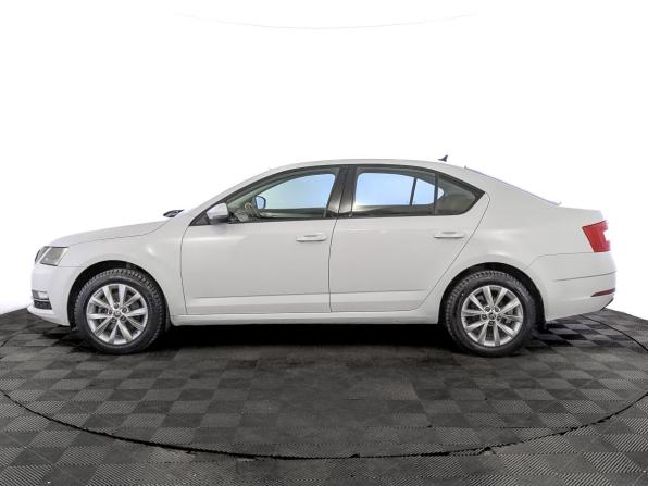 Skoda Octavia III (A7) Рестайлинг с пробегом 2019 года, цена 1 200 000 рублей, 204203 км, лифтбек, Автокод Объявления