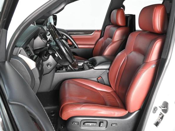 Lexus LX III Рестайлинг 2 с пробегом 2018 года, цена 9 799 000 рублей, 62769 км, внедорожник, Автокод Объявления