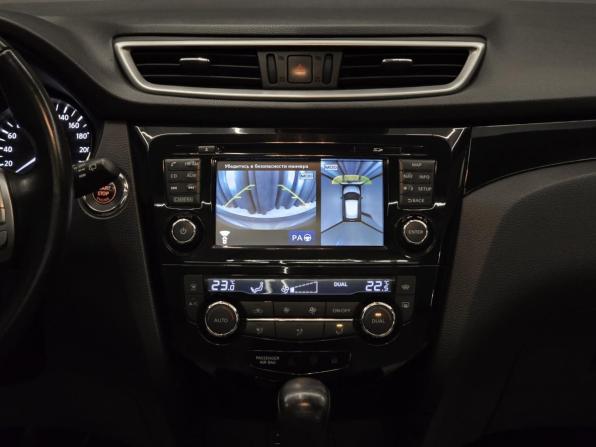 Nissan Qashqai II с пробегом 2015 года, цена 1 700 000 рублей, 93000 км, внедорожник, Автокод Объявления