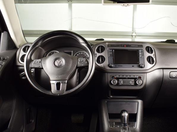 Volkswagen Tiguan I Рестайлинг с пробегом 2011 года, цена 1 465 995 рублей, 209650 км, внедорожник, Автокод Объявления