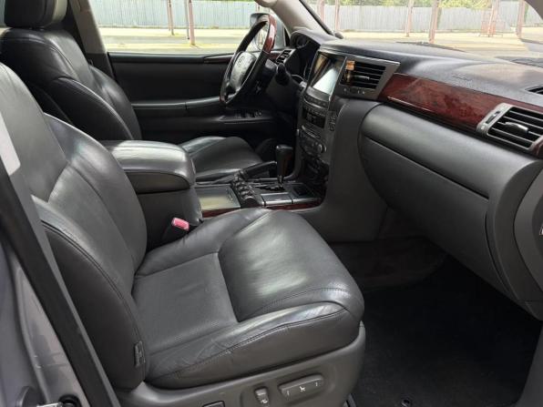 Lexus LX III с пробегом 2008 года, цена 2 599 000 рублей, 198000 км, внедорожник, Автокод Объявления