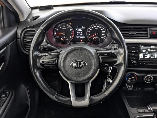 Kia Rio IV с пробегом 2018 года, цена 1 475 000 рублей, 108662 км, хэтчбек, Автокод Объявления