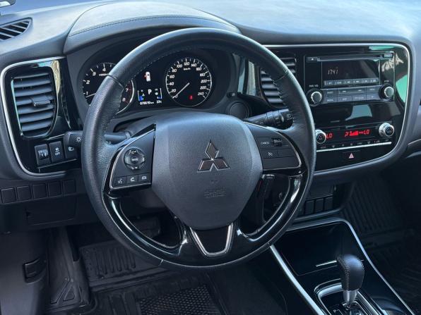 Mitsubishi Outlander III Рестайлинг 3 с пробегом 2021 года, цена 2 390 000 рублей, 79597 км, внедорожник, Автокод Объявления