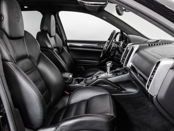 Porsche Cayenne II (958) с пробегом 2013 года, цена 2 500 000 рублей, 240667 км, внедорожник, Автокод Объявления