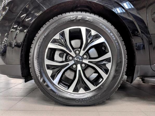 Kia Carnival IV с пробегом 2023 года, цена 4 250 000 рублей, 88000 км, минивэн, Автокод Объявления