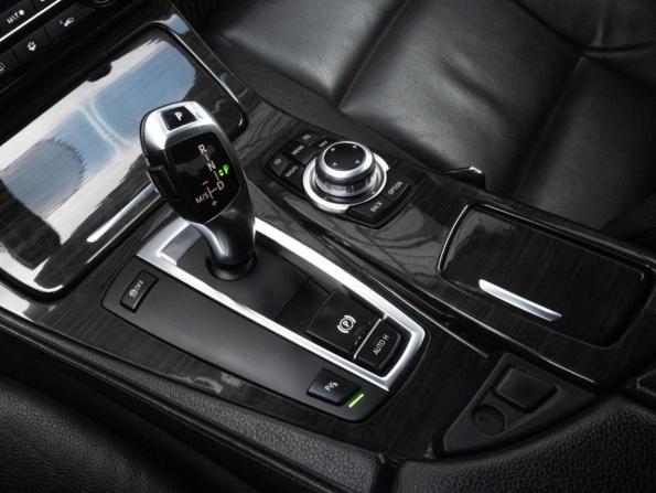 BMW 5 серии VI (F10/F11/F07) с пробегом 2010 года, цена 1 640 000 рублей, 218804 км, седан, Автокод Объявления