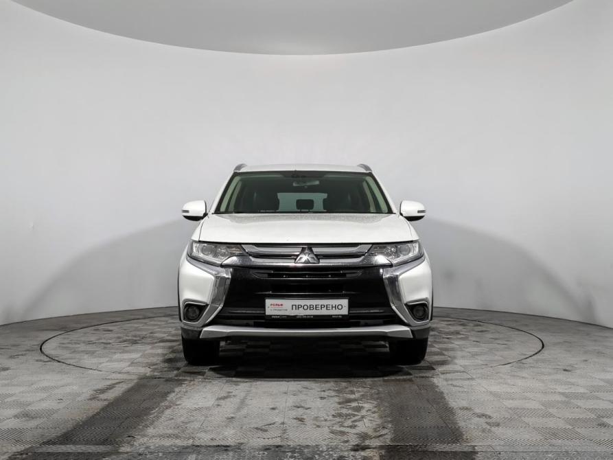 Mitsubishi Outlander III Рестайлинг 2 Санкт-Петербург  - изображение 2