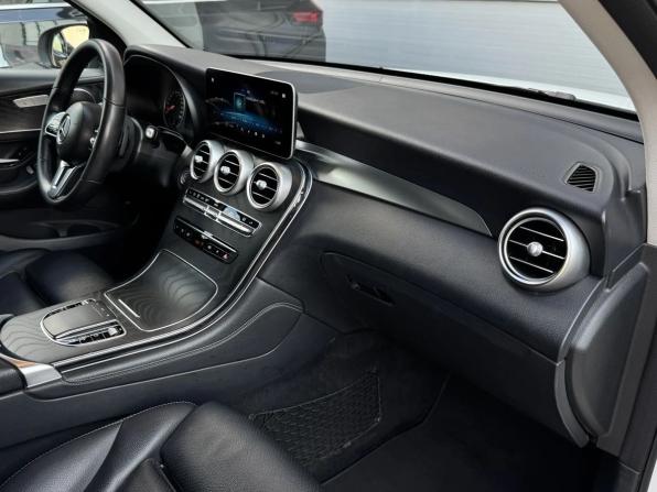 Mercedes-Benz GLC I (X253) Рестайлинг с пробегом 2019 года, цена 3 169 000 рублей, 131390 км, внедорожник, Автокод Объявления