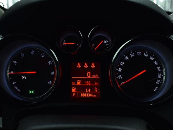 Opel Mokka I с пробегом 2012 года, цена 1 099 999 рублей, 180166 км, внедорожник, Автокод Объявления