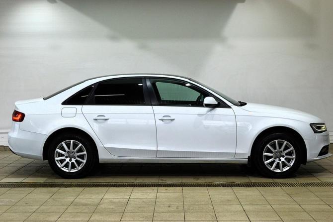 Audi A4 IV (B8) Рестайлинг с пробегом 2012 года, цена 1 220 000 рублей, 142300 км, седан, Автокод Объявления