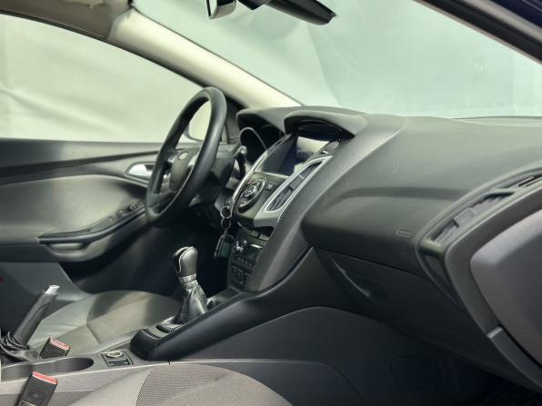Ford Focus III с пробегом 2012 года, цена 630 000 рублей, 253693 км, хэтчбек, Автокод Объявления